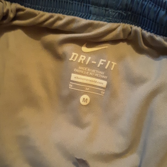 Nike Run shorts Medium - Picture 3 of 4